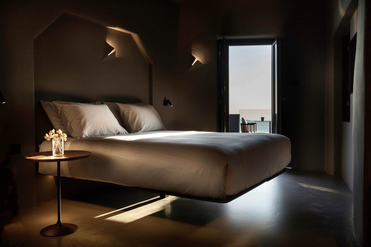 Honeymoon-Suite-Sunset-View-with-Hot-Tub-7