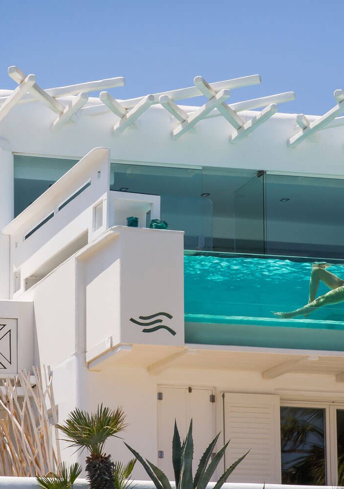 SIGNATURE-SUITE-130-SEA-VIEW-WITH-PRIVATE-GLASS-POOL_2
