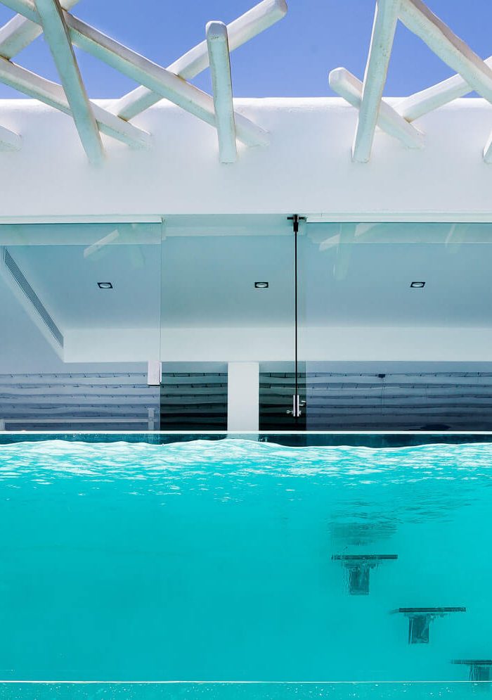 SIGNATURE-SUITE-130-SEA-VIEW-WITH-PRIVATE-GLASS-POOL_9