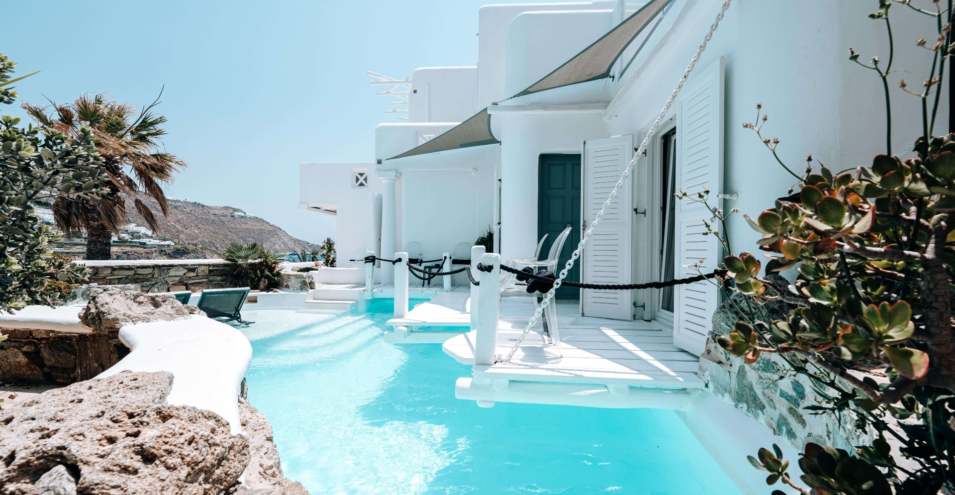 two-bedroom-suite-with-pool-mykonos-1-header
