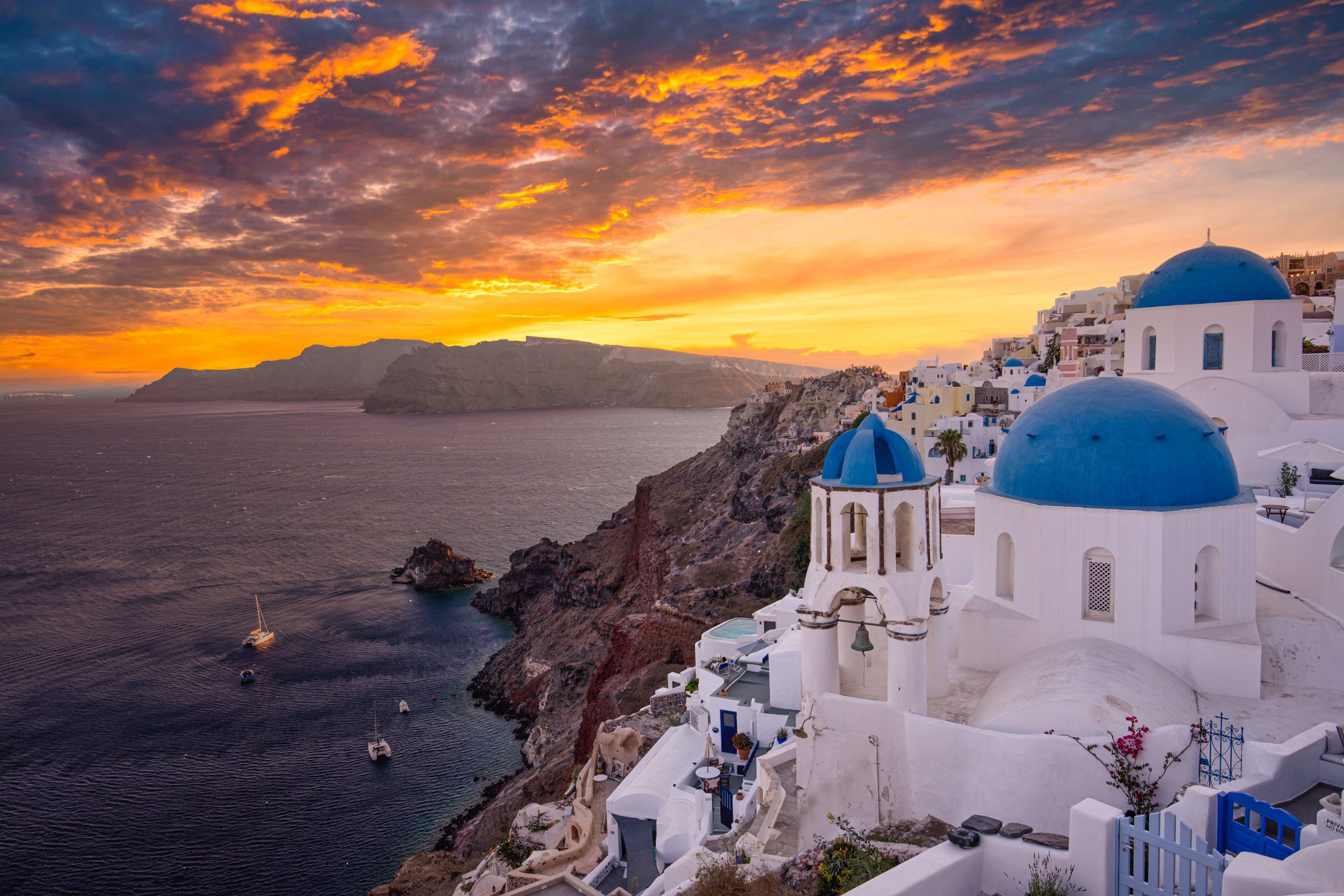 oia sunset catamaran