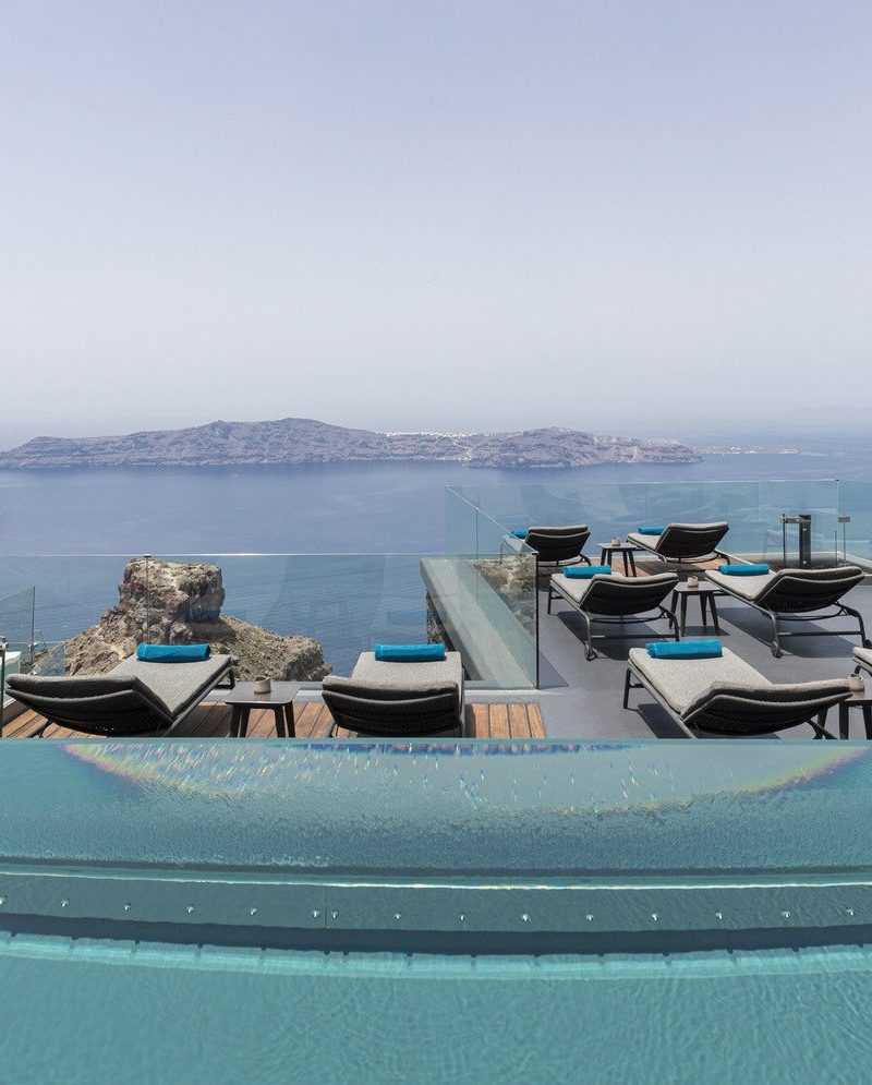 kivotos-santorini-home-photo_1920x995