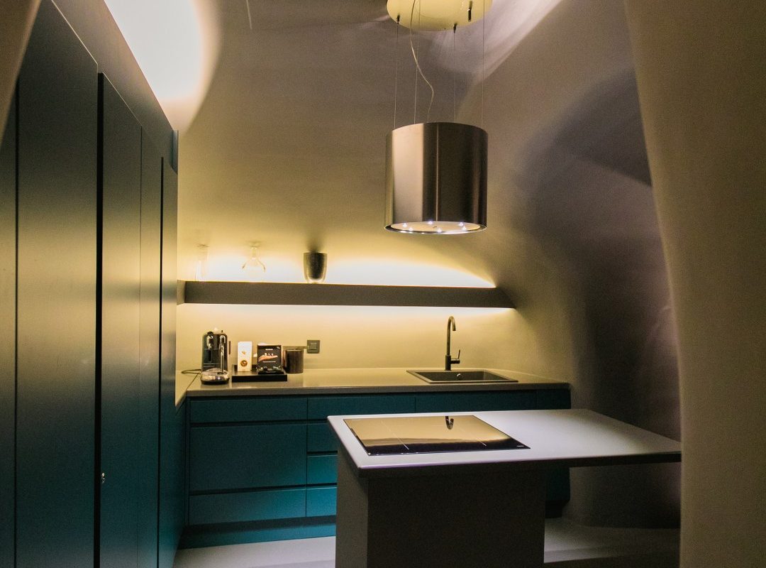 cave-3bedroom-santorini-19