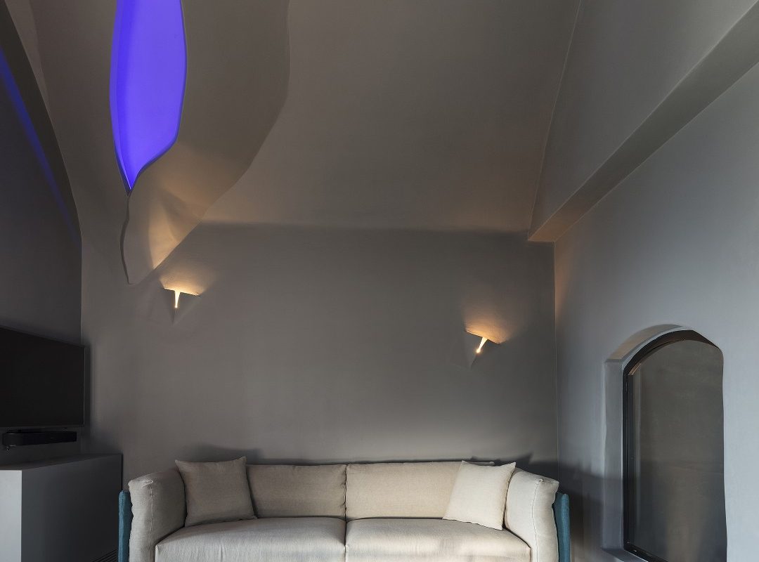 cave-3bedroom-santorini-22