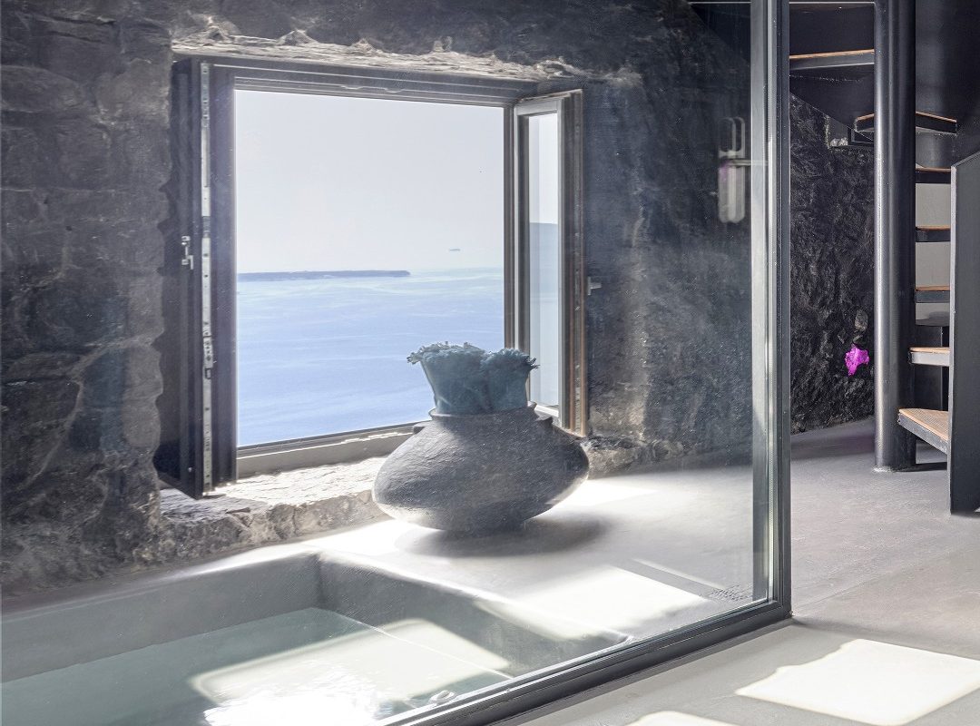 cave-3bedroom-santorini-24