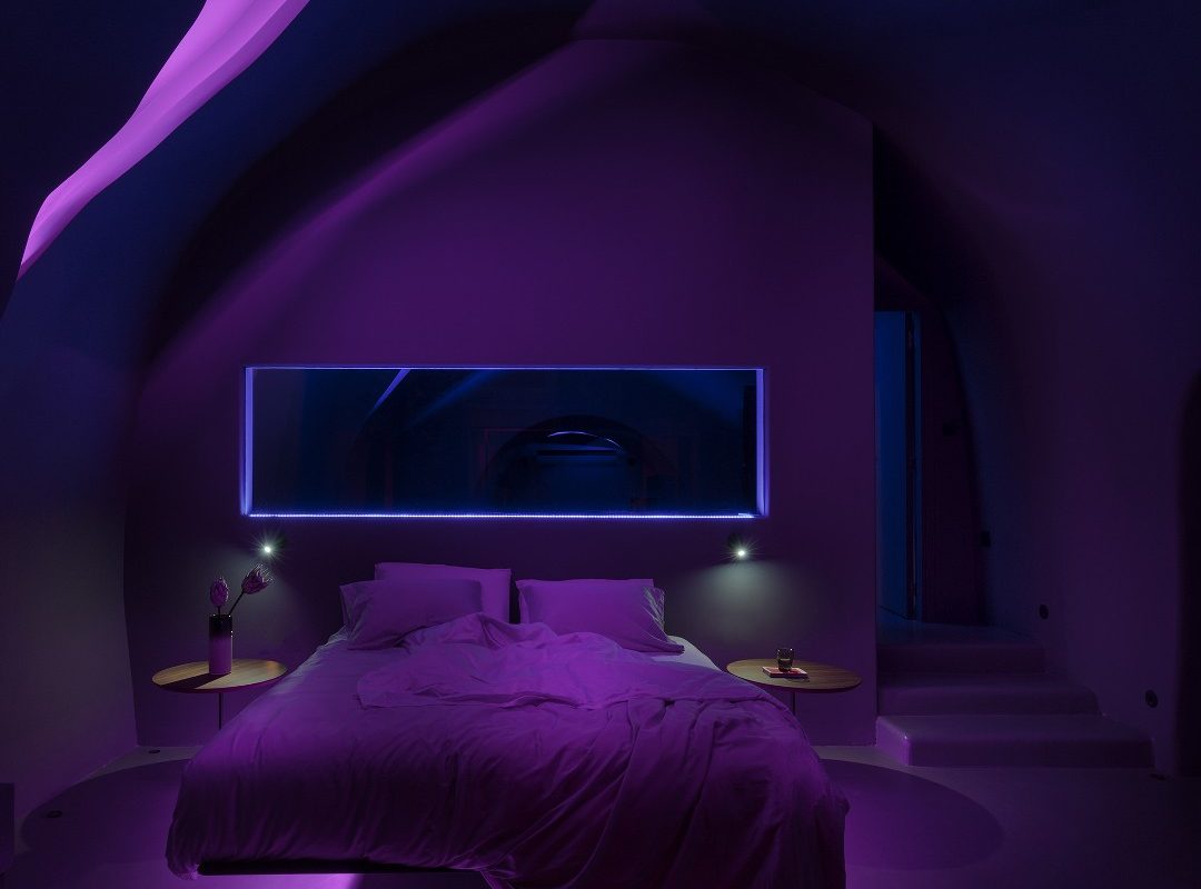 cave-3bedroom-santorini-7