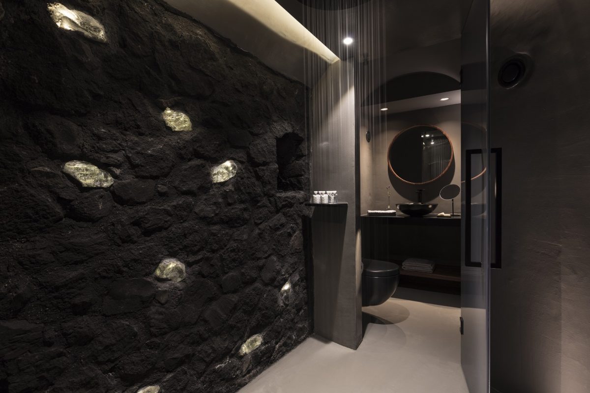 deluxe-suite-santorini-6