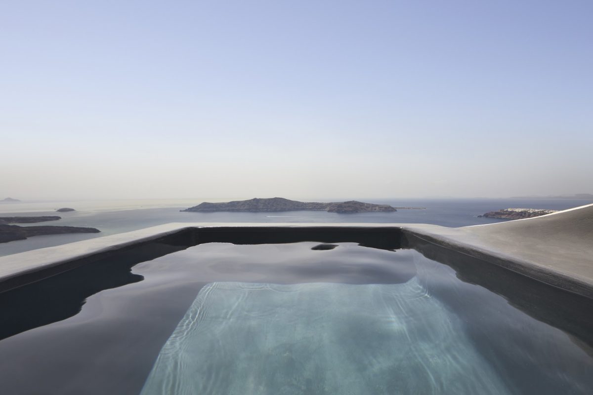 mystic-suite-santorini-1