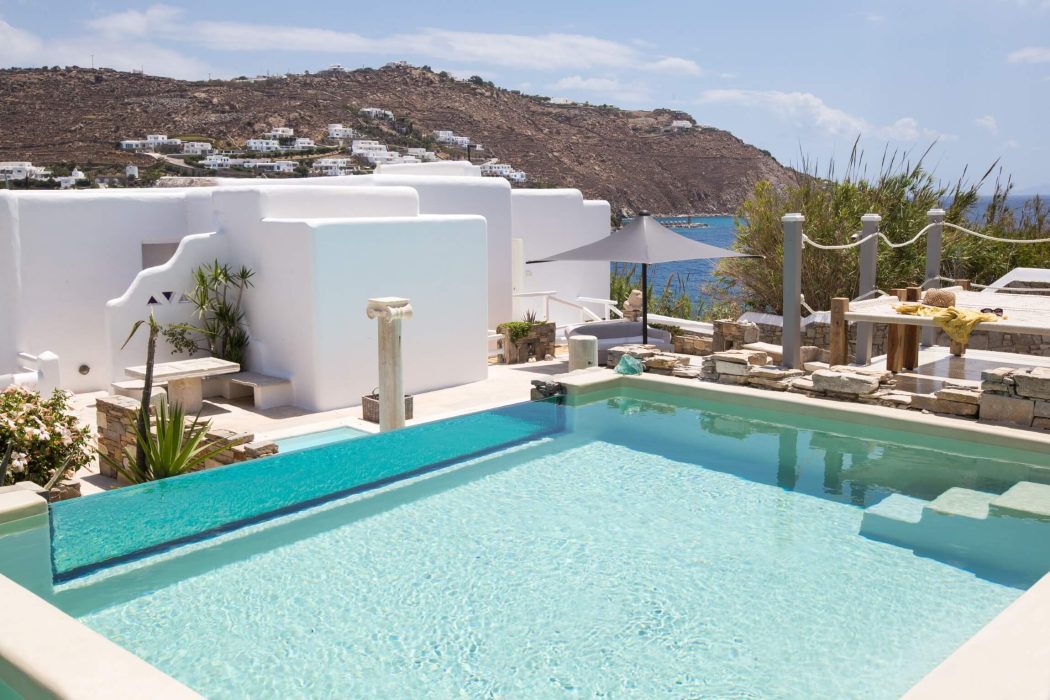 luxury-suite-with-pool-12-new