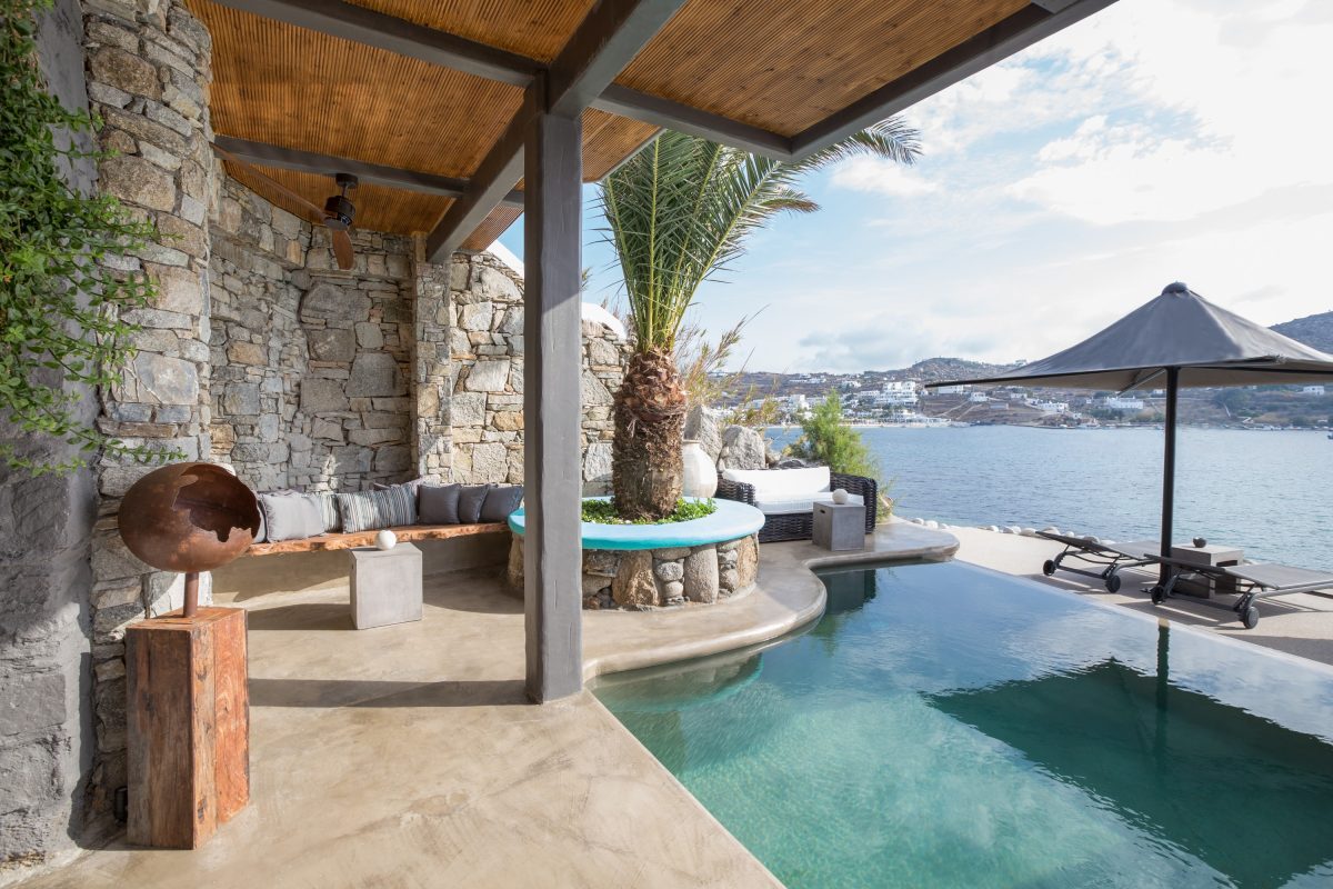 hideaway-luxury-villa-with-private-infinity-pool-14