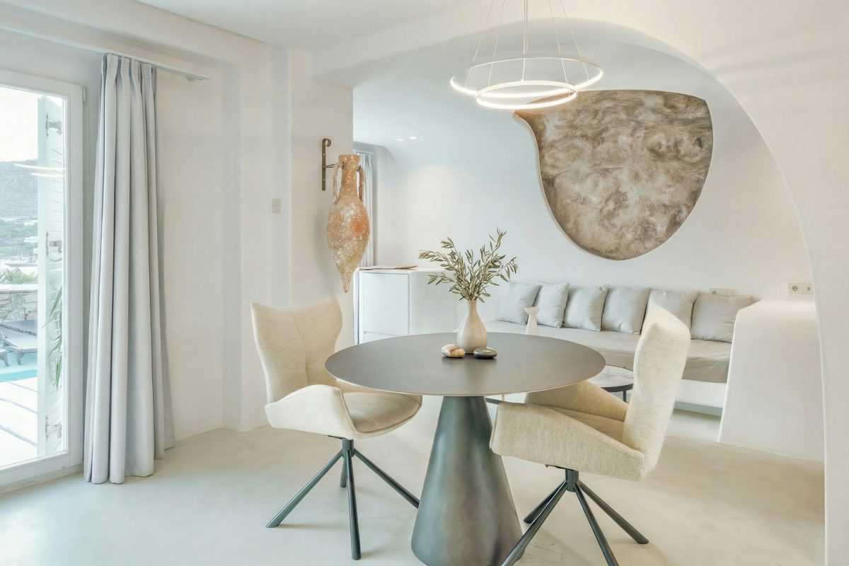 luxury-two-bedroom-suite-with-pool-2