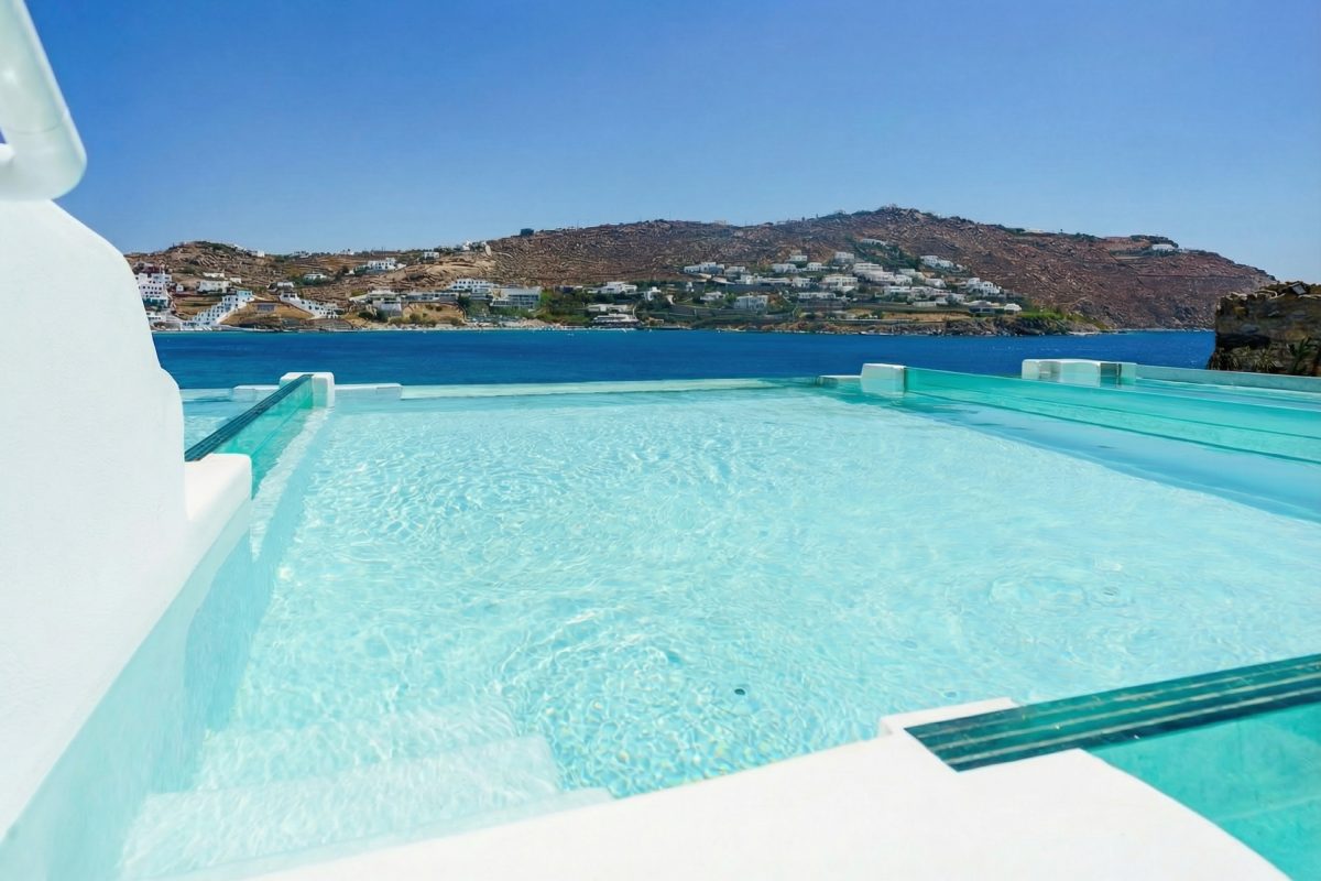 two-bedroom-suite-with-plunge-pool-sea-view-7